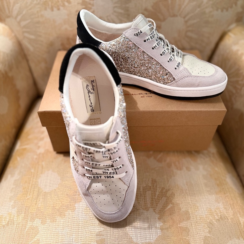 Vintage Havana Women's Glitter Sneakers in Black and White